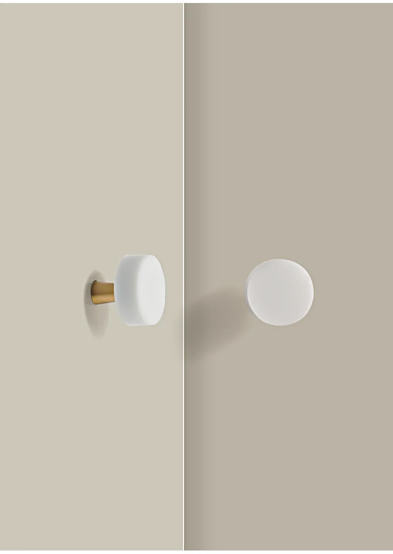 Univers des Poignées Poignée de Meuble Effet Marbre Blanc