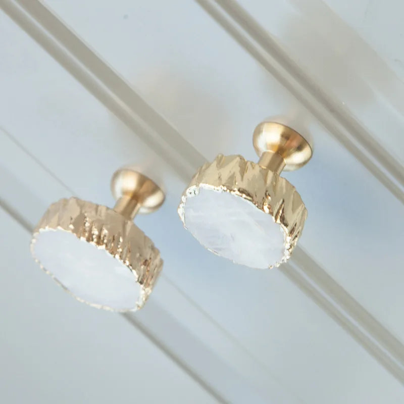 Bouton de Meuble Moderne en Laiton et Cristallin Blanc