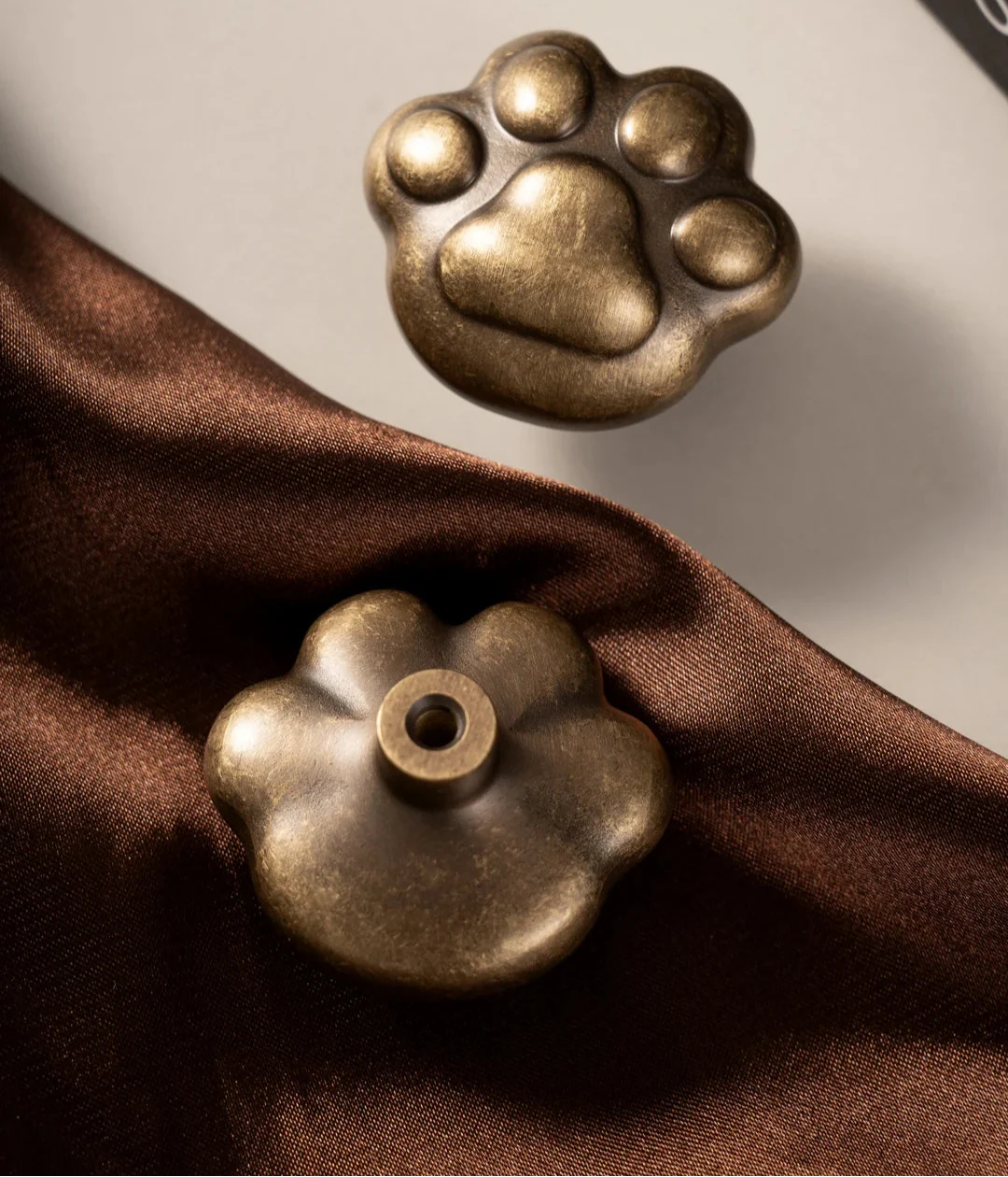 Univers des Poignées Bouton de Meuble Patte de Chat Laiton Or Brossé