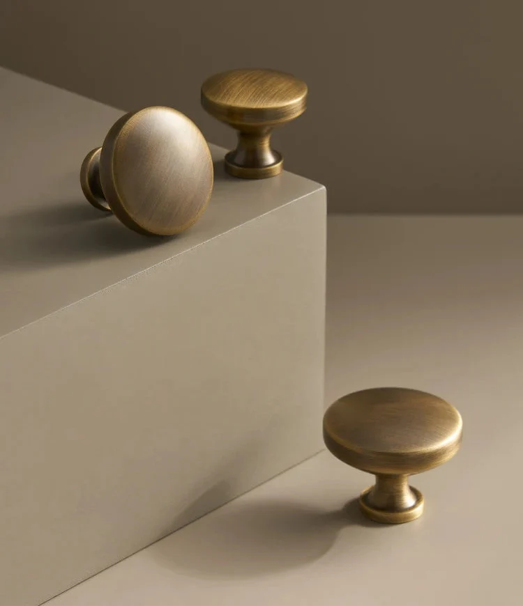 Bouton de Meuble en Laiton Bronze Brossé, 25mm à 32mm