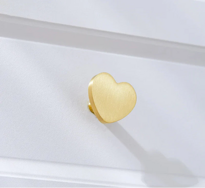 Bouton de Meuble Cœur en Laiton Or Brossé