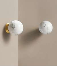 Bouton de Meuble Rond Effet Marbre sur Socle en Laiton, 29 mm