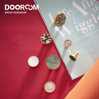 Bouton de Meuble en Laiton à Cabochon Coloré, Ø 22 à 42 mm, vue 2