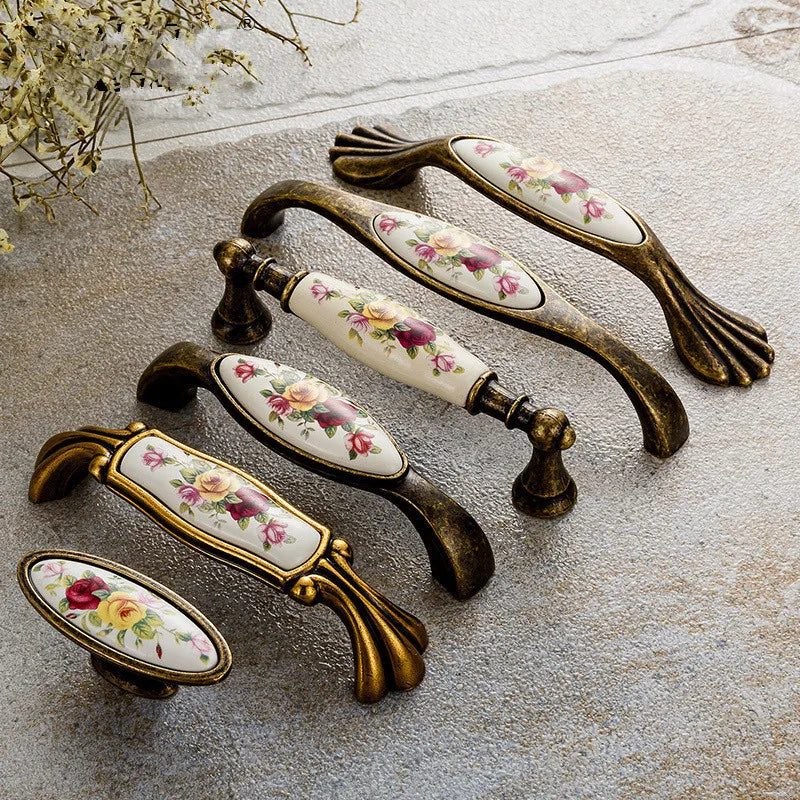 Poignée de Meuble Vintage Céramique Fleurie et Bronze, Entraxe 96 ou 128 mm, vue 2