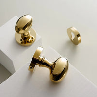 Bouton de Porte Ovale Doré Brillant en Laiton sur Rosace, sans Serrure, vue 2