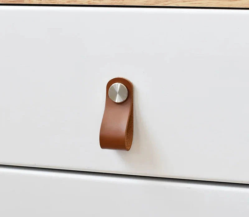 Poignée de Meuble en Cuir Caramel, Disque Doré ou Argenté, vue 3