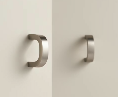 Univers des Poignées Poignée de Meuble Design Courbé Chrome Brossé