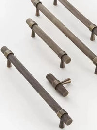 Poignée de Meuble Moletée Bronze Antique Vieilli, Barre ou Bouton en T