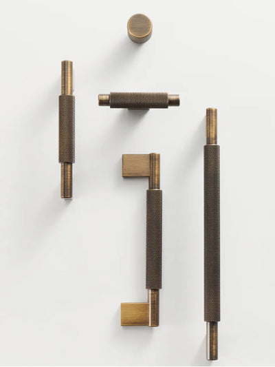 Poignée de Meuble en Laiton Massif Luxueux au Design Élégant