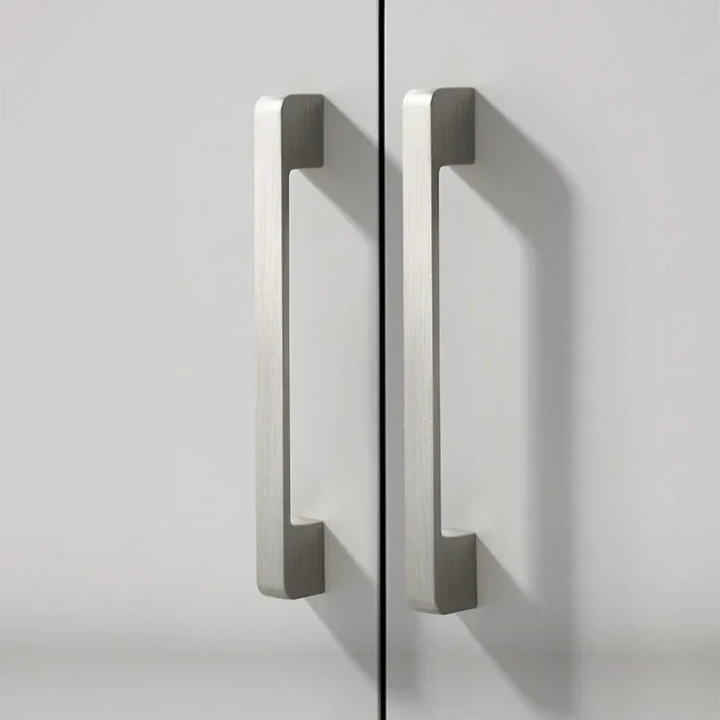 Poignée de Cuisine Dorée ou Nickel Brossé en Zinc, Entraxe 96 à 320 mm, vue 2