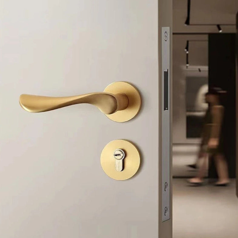 Poignée de Porte Intérieure Moderne avec Serrure – Aluminium Doré Élégant