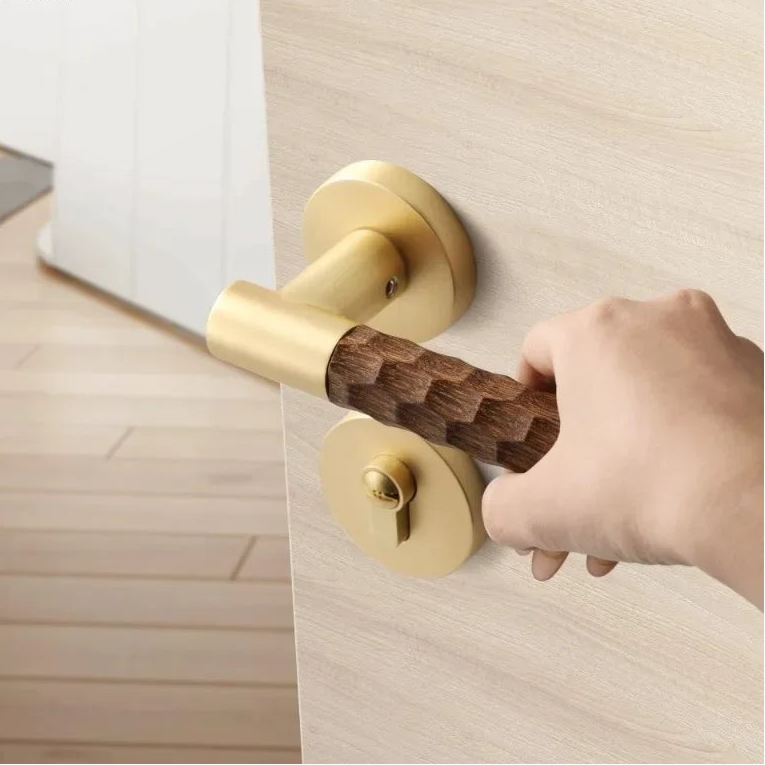 Poignée de porte en bois avec serrure – Bois martelé doré luxe
