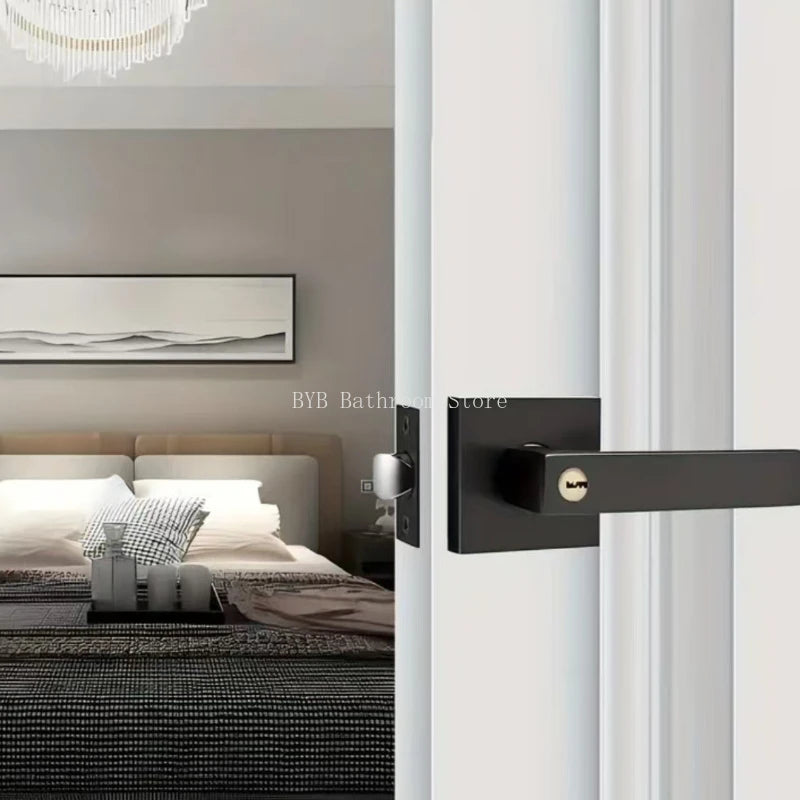 Poignée de Porte Carrée à Clé et Condamnation, Béquille 125 mm, 3 Finitions, vue 2