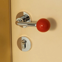 Poignée de Porte Rouge à Embout Boule en Porcelaine, Rosace Chromée