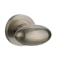 Bouton de Porte Ovale en Zinc sur Rosace Ronde, Vendu à l'Unité, vue 3