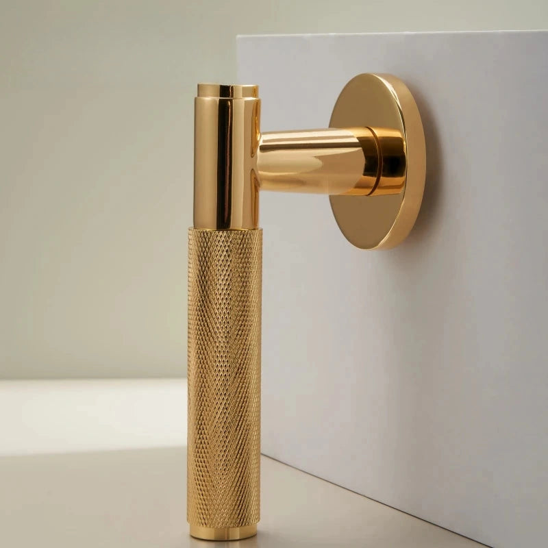 Poignée de Porte Laiton Moletée, 4 Finitions, Clé, Condamnation ou Passage, vue 3
