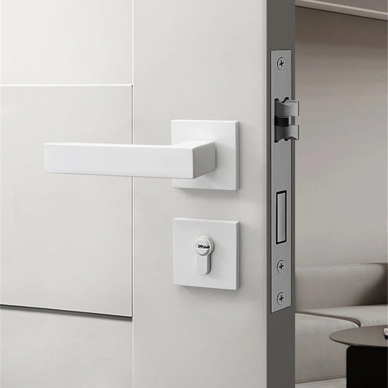 Poignée porte d’entrée blanche avec serrure moderne en aluminium