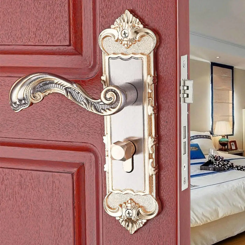 Poignée de Porte Intérieure sur Plaque Baroque à Clé, Doré et Argent, vue 2