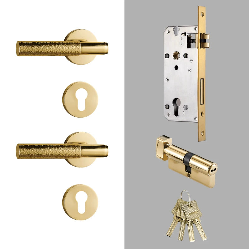 Poignée de porte dorée en laiton massif martelé avec serrure encastrable et cylindre