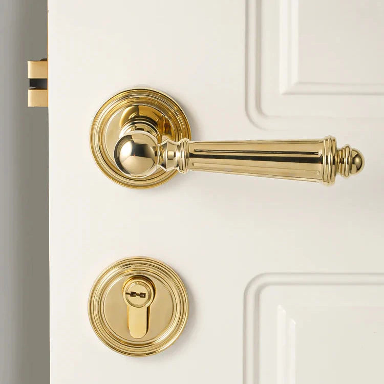 Poignée de Porte Intérieure Classique en Laiton Doré, avec ou sans Serrure, vue 4