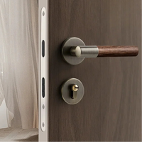 Poignée de Porte en Bois avec Serrure à Clé, Base Argentée Mate, vue 2