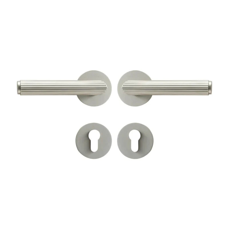 Poignée de Porte Intérieure Striée en Laiton, avec ou sans Serrure, vue 8