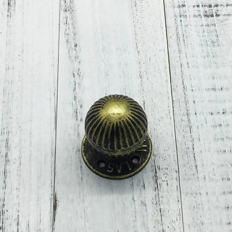 Bouton de Porte Boule Fixe en Fonte Cannelée, Platine Ronde, Portail ou Grange, vue 8