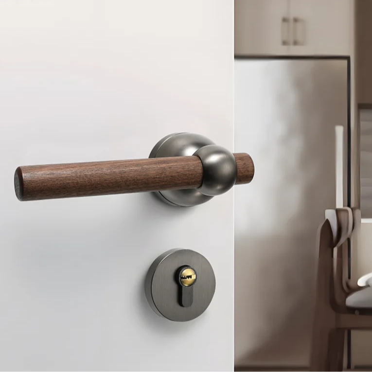 Poignée de porte en bois brut – Finition gris métal pour intérieur contemporain