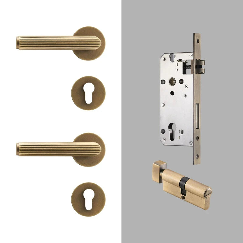 Poignée de Porte Intérieure Striée en Laiton, avec ou sans Serrure, vue 18