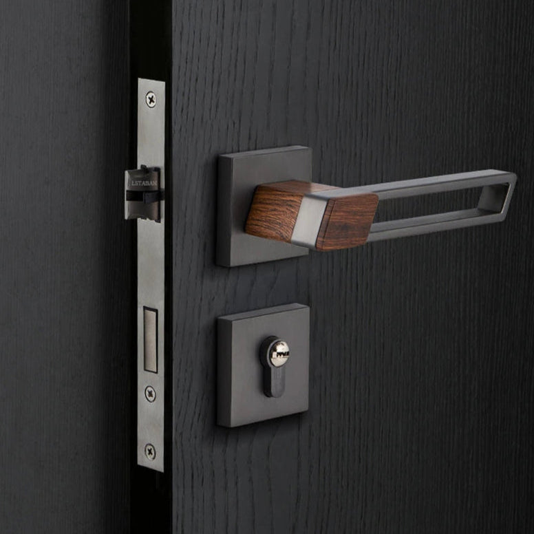 Poignée de Porte Noire à Béquille Ajourée sur Rosace Carrée, avec Clé