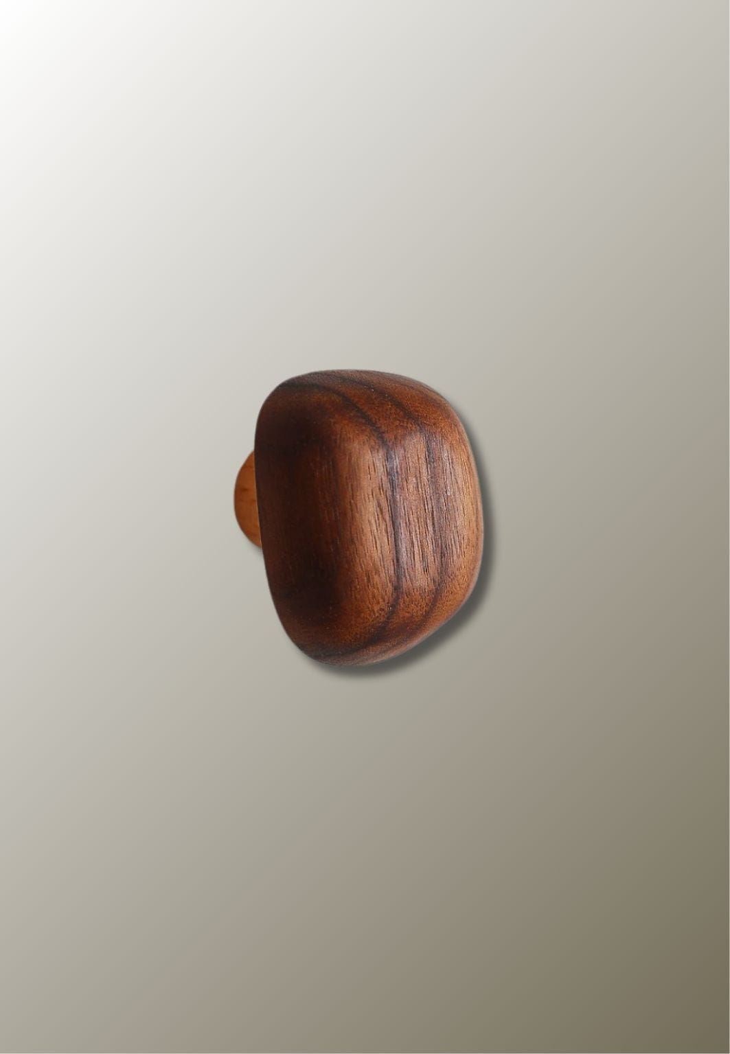 Patère Murale Champignon Carré en Bois Foncé, 4,5 x 4 cm