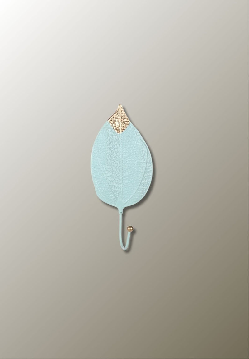 Patère Murale Feuille Ovale Vert d'Eau, Pointe Dorée en Fer