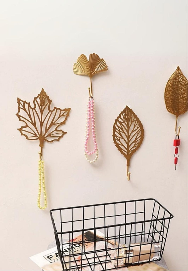Patère Murale Feuille d'Érable Ajourée en Métal Doré, Crochet à Boule, vue 2