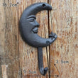 Patère Murale Lune et Étoile en Fer Noir Patiné, Hauteur 16,2 cm