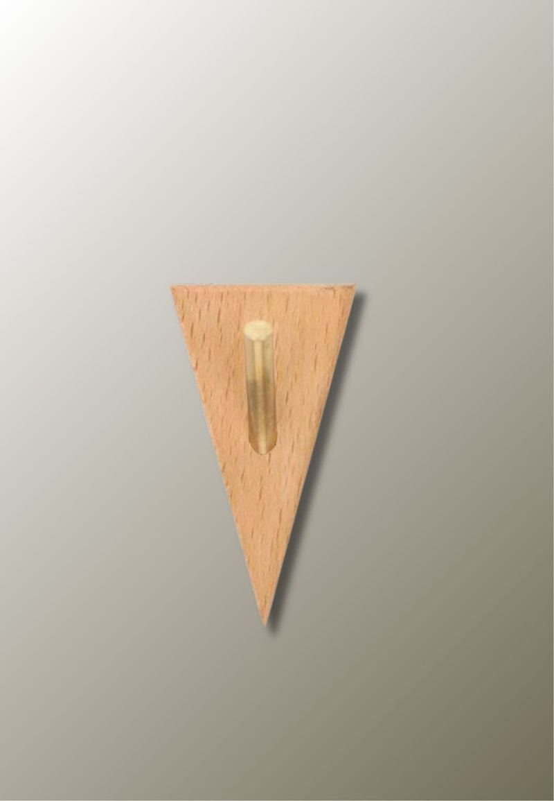 Patère Murale Triangle Pointe en Bas en Bois Clair, Crochet Doré